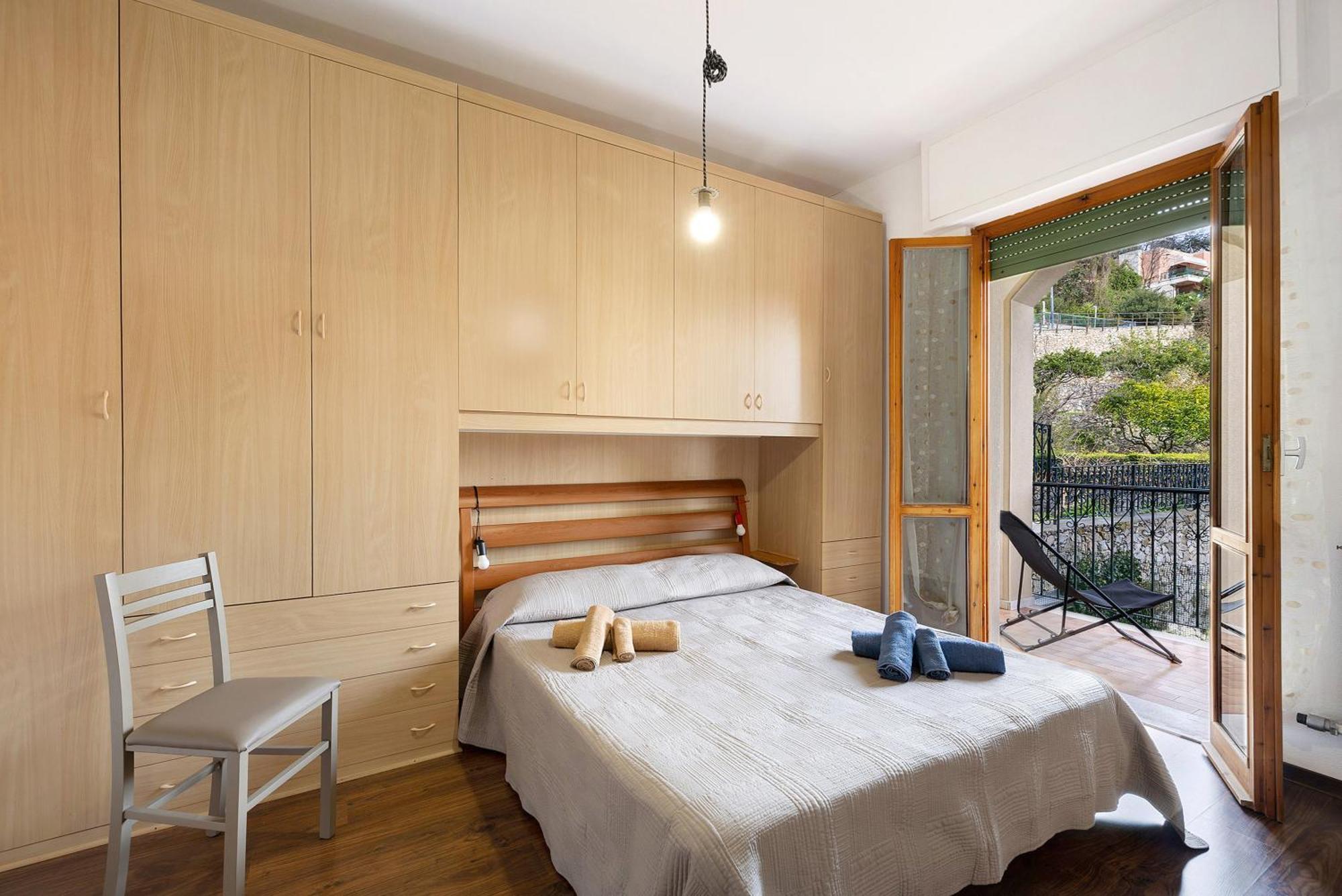 Apartamento Bilocale Sul Borgo Finale Ligure Exterior foto