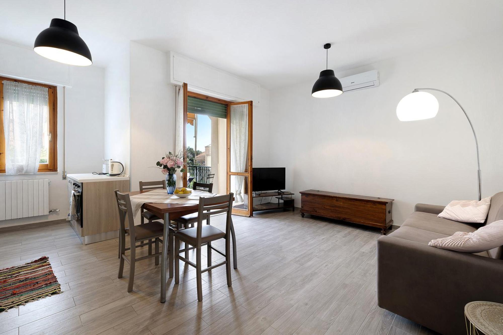 Apartamento Bilocale Sul Borgo Finale Ligure Exterior foto
